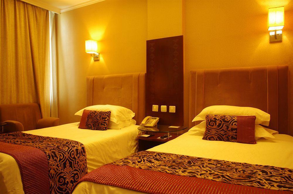 Yiwu Kasion Purey Hotel Esterno foto